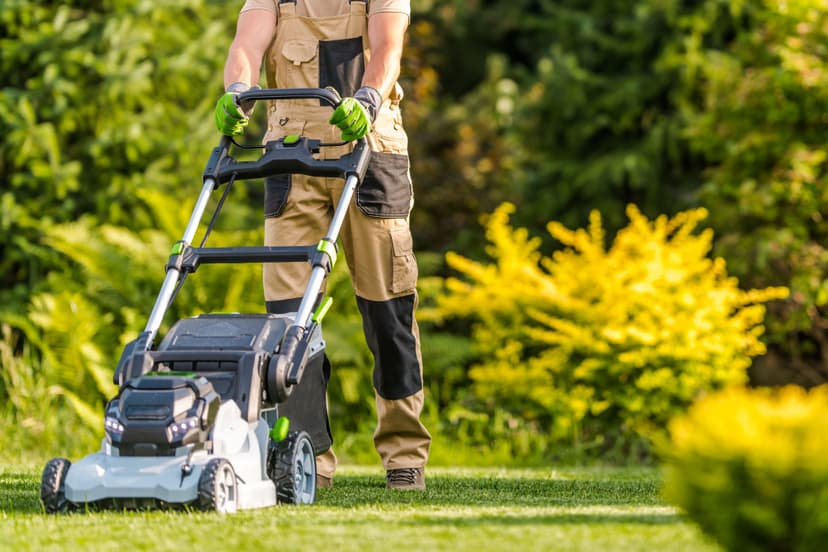 How to Start a Lawn Care Business: The Ultimate Guide