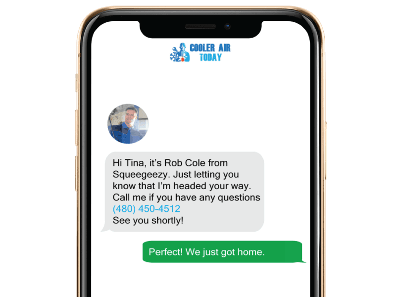 An automatic On My Way text message on a customer's phone