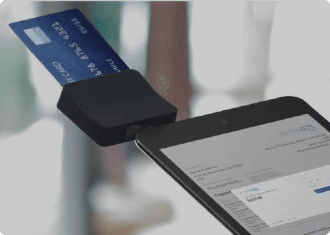 Taking a card payment in the field with a mobile card reader and tablet